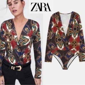 Brand long sleeves bodysuit from Zara